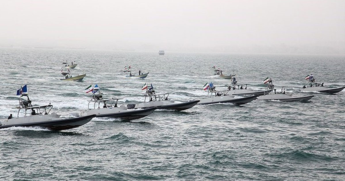 হরমুজ প্রণালি থেকে মার্কিন ডেস্ট্রয়ারের ‘পিছু হটার’ ভিডিও ফাঁস