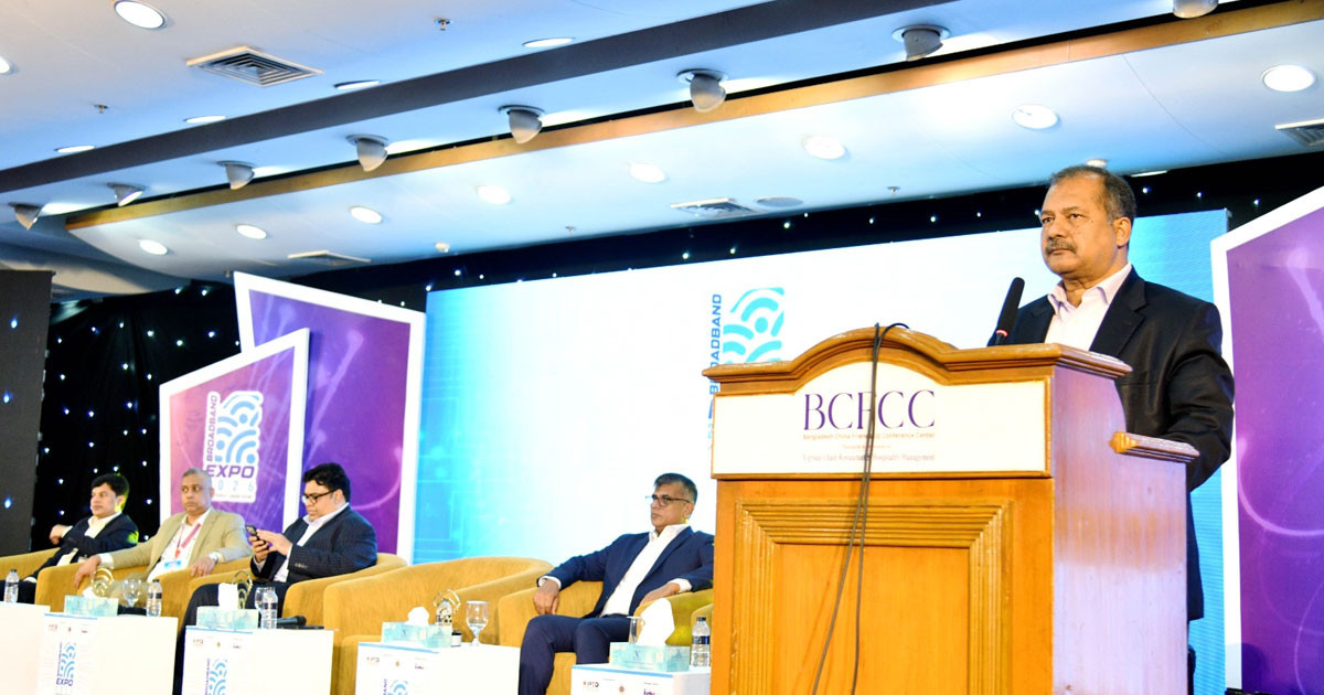 ‘অপতথ্যের হাত থেকে সুরক্ষা’ এখন নাগরিক অধিকার: তথ্যমন্ত্রী