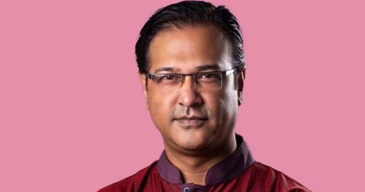 আসিফের বিস্ফোরক স্ট্যাটাস