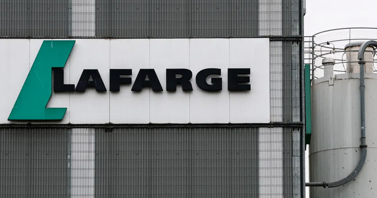 আল-কায়েদা ও আইএসকে  অর্থায়নের দায়ে ফরাসি প্রতিষ্ঠানকে জরিমানা