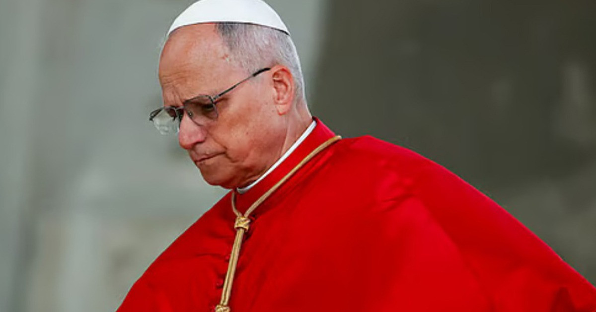 ট্রাম্পকে স্পষ্ট জানিয়ে দিলেন পোপ, যে তিনি শান্তির পক্ষে