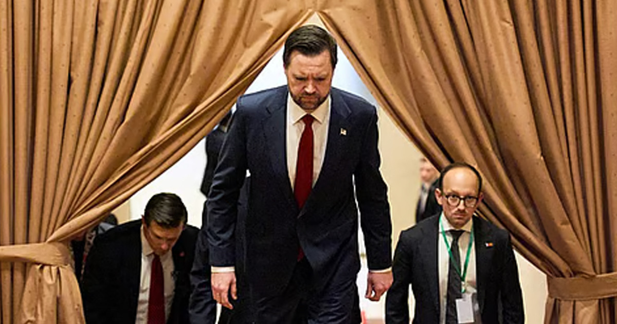 যুক্তরাষ্ট্র ও ইরানকে ইসলামাবাদ শান্তি আলোচনার দ্বিতীয় দফা বৈঠকের প্রস্তাব পাকিস্তানের