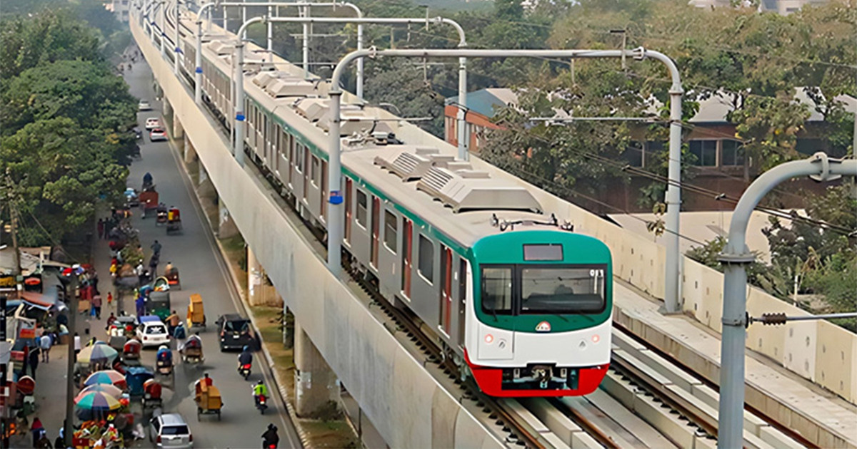 ১৫ মিনিট বন্ধ থাকার পর ফের চালু  মেট্রো রেল
