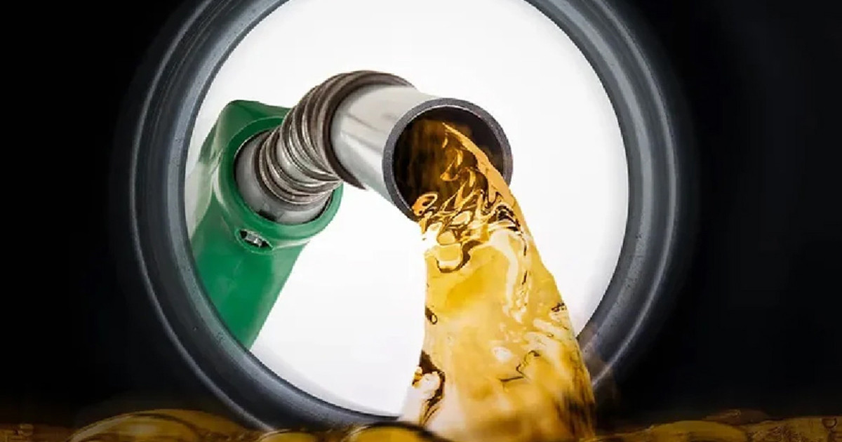 বিশ্ব বাজারে কমলো জ্বালানি তেলের দাম