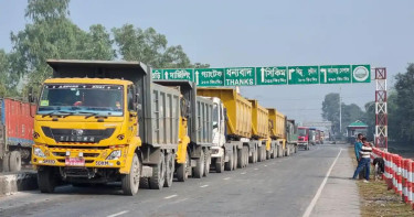 পহেলা বৈশাখে বাংলাবান্ধা স্থলবন্দরে আমদানি-রপ্তানি বন্ধ