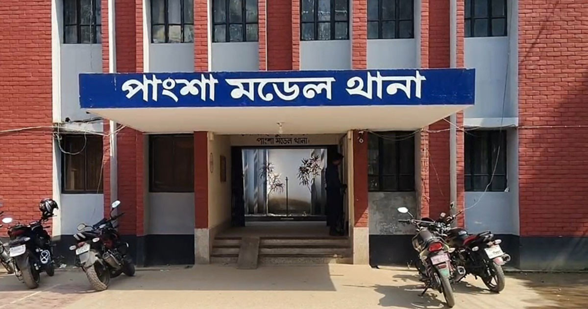 মাইক্রোবাসে তুলে সংঘবদ্ধ ধর্ষণ, তরুণদল নেতাসহ দুইজন গ্রেপ্তার