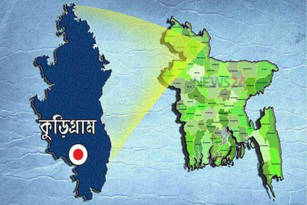 চুরির অভিযোগে স্ত্রীকে গাছে বেঁধে স্বামীর নির্যাতন