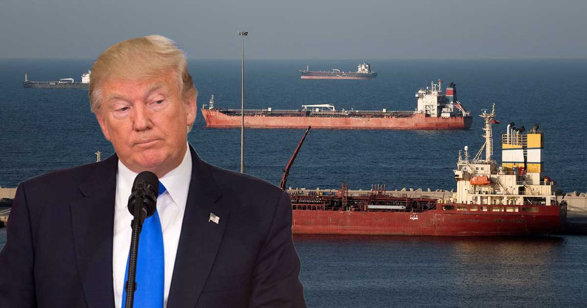 ট্রাম্পকে তোষামোদি ছাড়াই হরমুজে চলছে জাহাজ