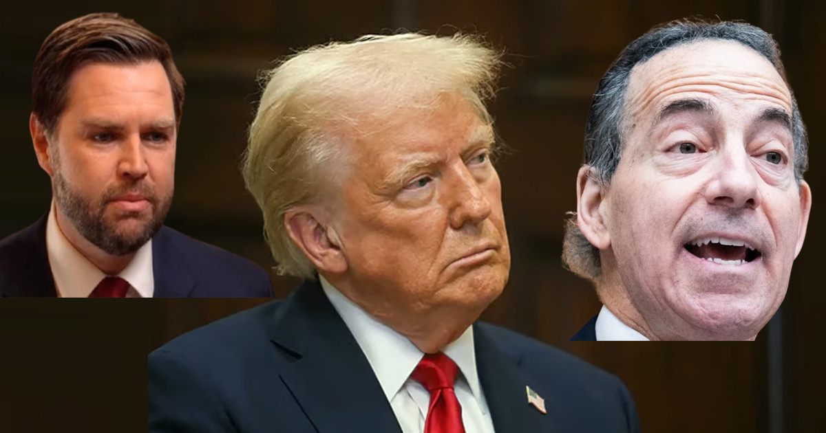 ট্রাম্পকে ক্ষমতা থেকে সরাতে উদ্যোগ শুরু