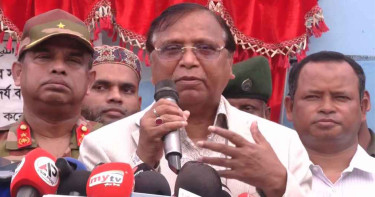 ফুটপাতের ব্যবসায়ীদের লাইসেন্স দেবে সরকার: ডিএসসিসি প্রশাসক