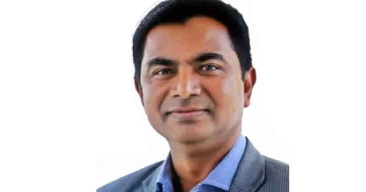 পানি নাড়াচাড়া হচ্ছে, ঘোলাও হচ্ছে