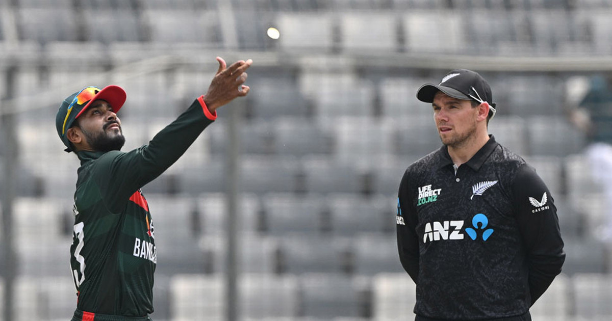 টস হেরে ফিল্ডিংয়ে বাংলাদেশ