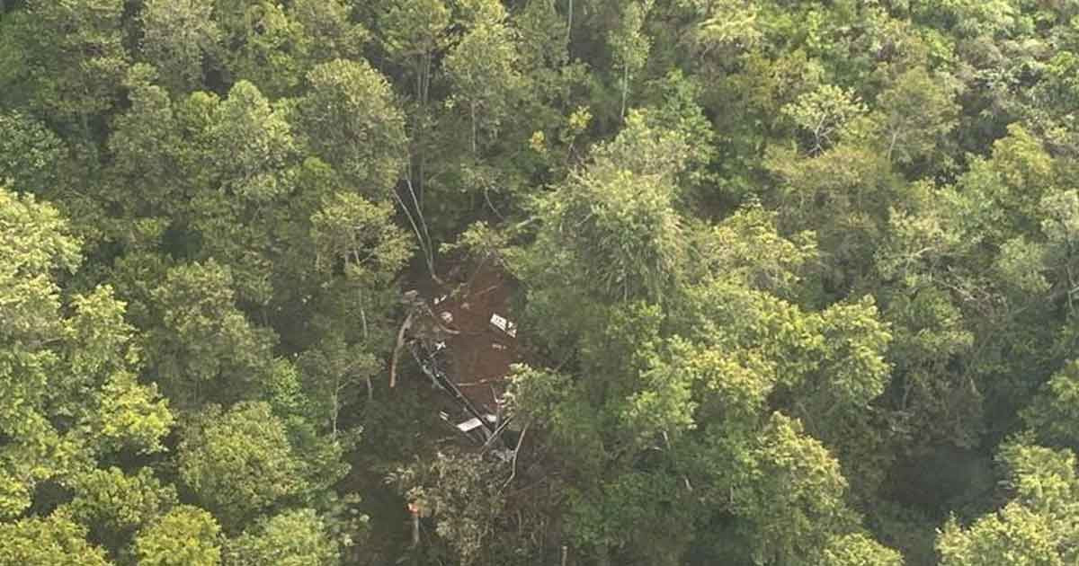 ইন্দোনেশিয়ায় যাত্রীবাহী হেলিকপ্টার বিধ্বস্ত, নিহত সবাই