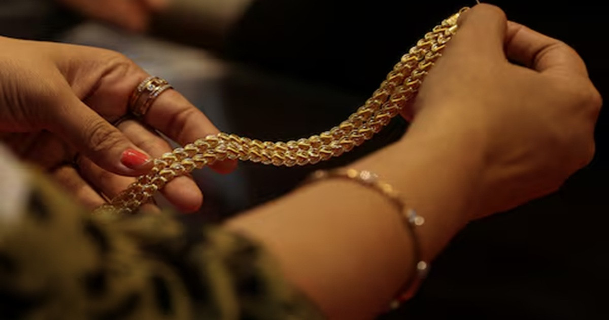 ইরান ও যুক্তরাষ্ট্রের এক ঘোষণাতেই স্বর্ণের দামে বড় পরিবর্তন