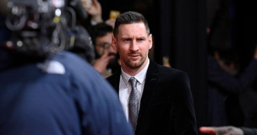 বার্সেলোনার ক্লাব কিনলেন মেসি