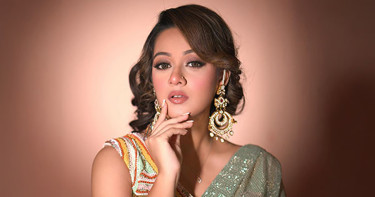 নতুন সুখবর দিলেন দীঘি