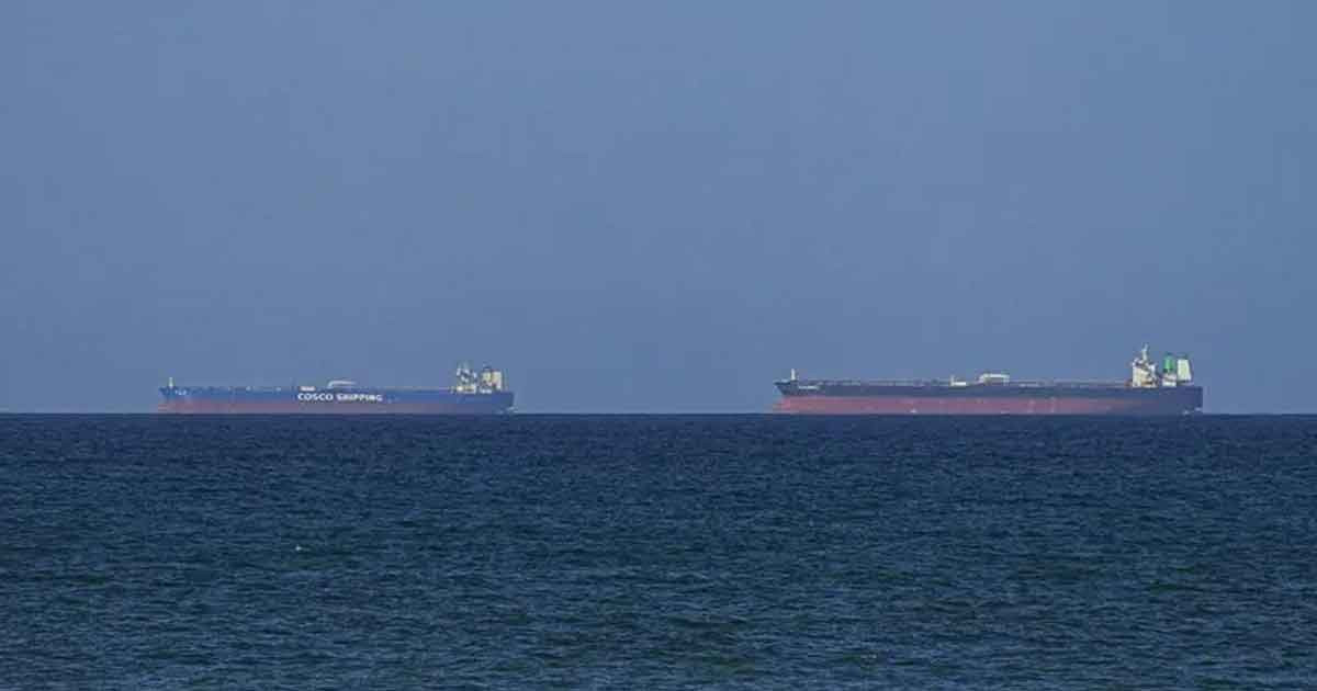 হরমুজ প্রণালি অতিক্রম করতে নতুন নিয়ম জানাল ইরান