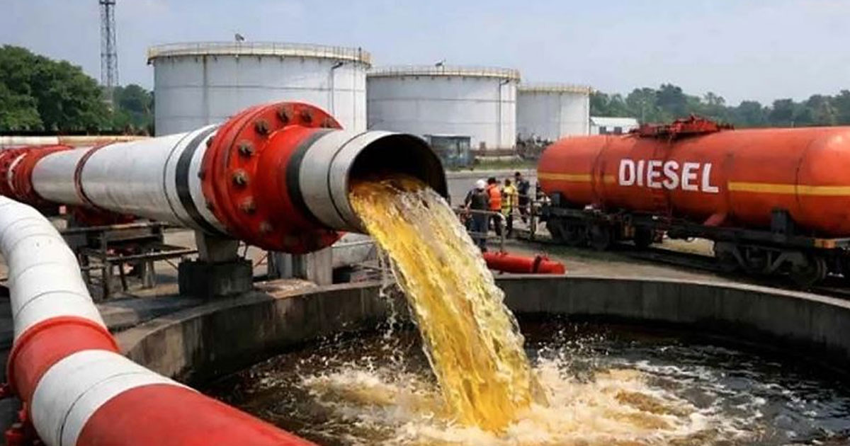 পাইপলাইনে ভারত থেকে এলো আরও ৫ হাজার মেট্রিক টন ডিজেল
