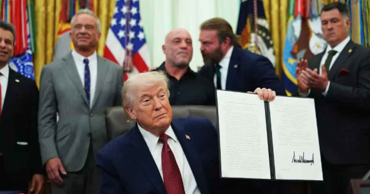 সাইকেডেলিক ওষুধের অনুমোদন প্রক্রিয়া দ্রুত করতে ট্রাম্পের নির্বাহী আদেশ