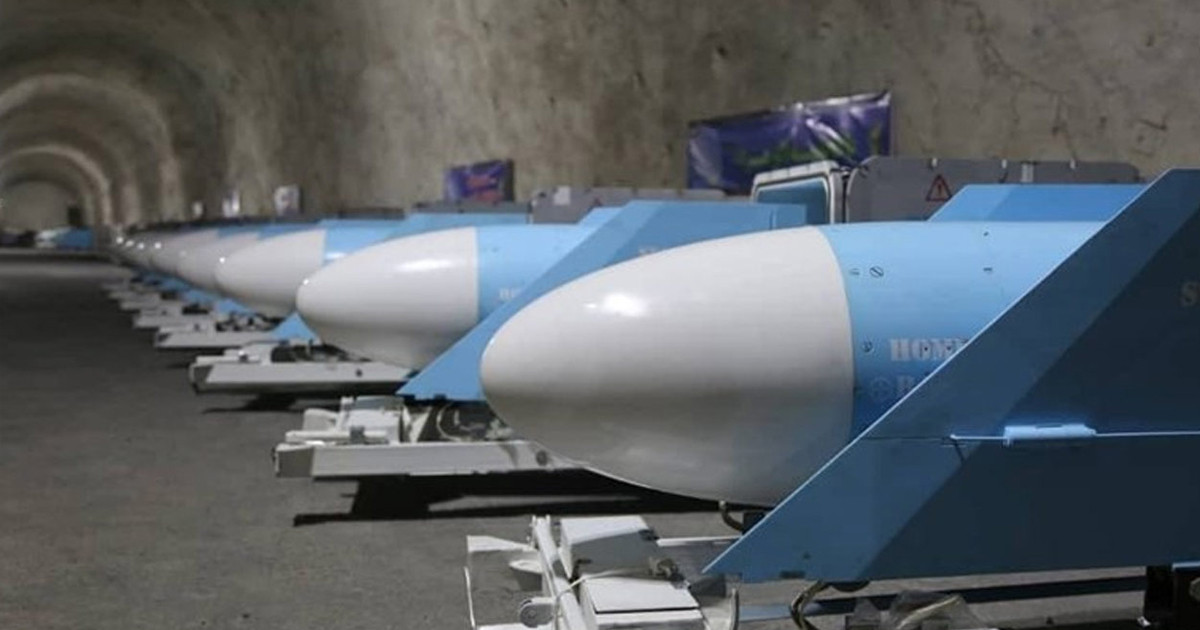 ফের ক্ষেপণাস্ত্র ও ড্রোনের ভাণ্ডার শক্তিশালী করছে ইরান