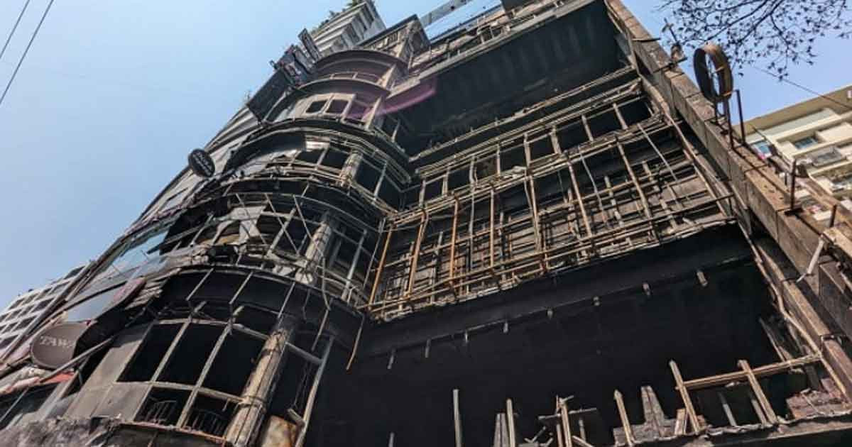 বেইলি রোড ট্র্যাজেডি: ১৩ আসামির বিরুদ্ধে গ্রেপ্তারি পরোয়ানা