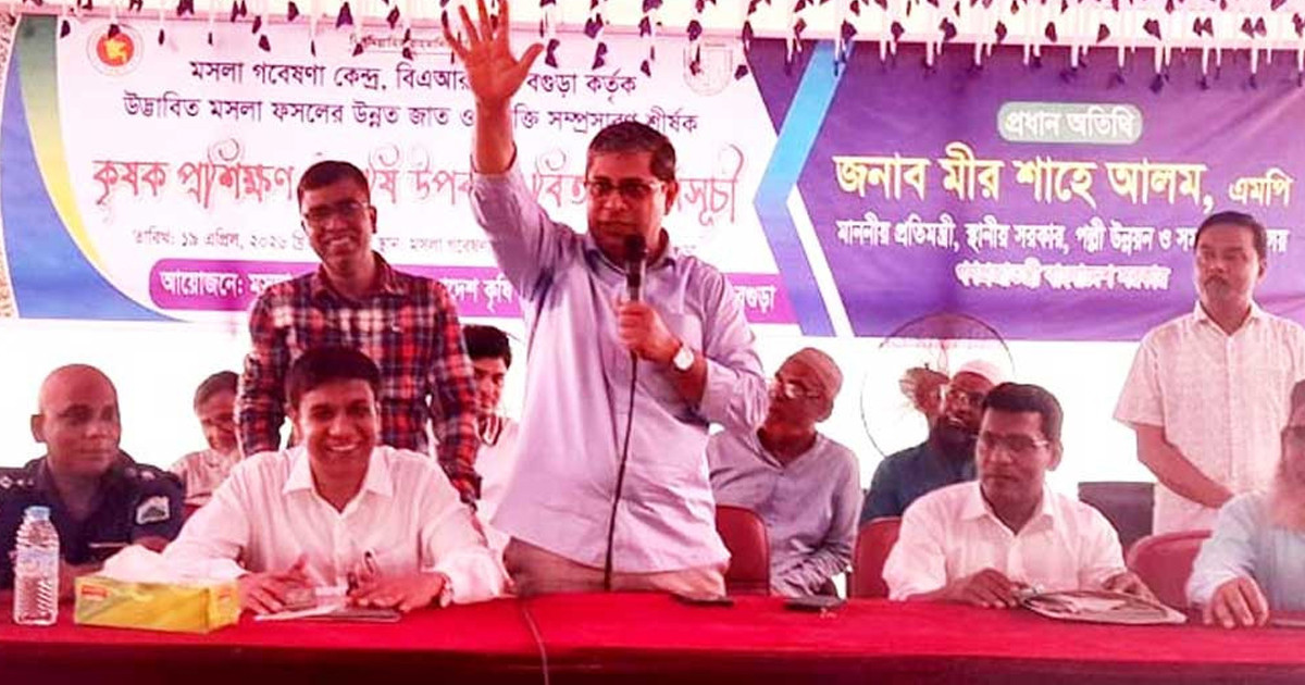 পাচার ঠেকাতে তেলের দাম বৃদ্ধি করা হয়েছে