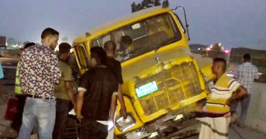 টাঙ্গাইলে ট্রাক চাপায় ২ শ্রমিক নিহত