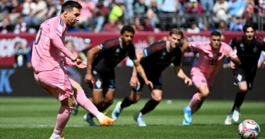 মেসির জাদুতে মায়ামির রোমাঞ্চকর জয়