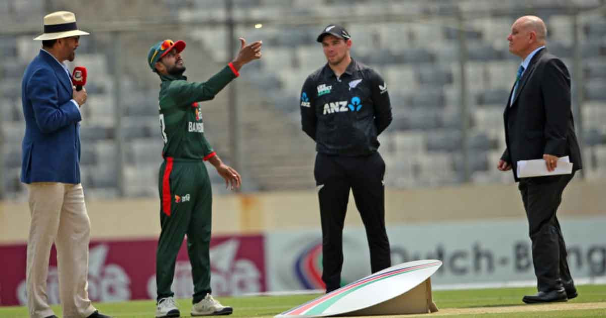 টসে হেরে ফিল্ডিংয়ে বাংলাদেশ, আফিফের জায়গায় একাদশে সৌম্য