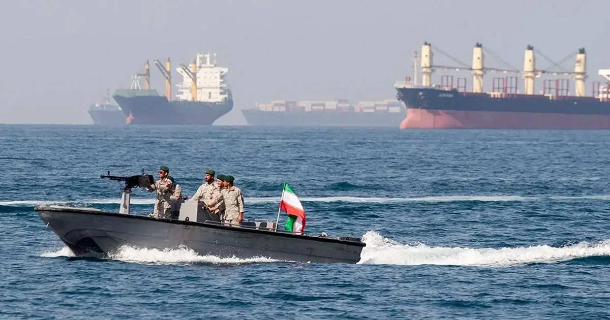 ‘হরমুজ প্রণালির নিয়ন্ত্রণ কখনোই ছাড়বে না ইরান’