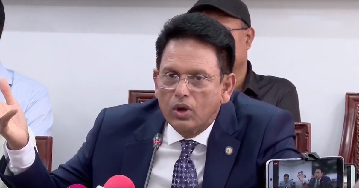 এসএসসি পরীক্ষা চালাকালীন কোচিং বন্ধ প্রশ্নে স্পষ্ট বার্তা শিক্ষামন্ত্রীর