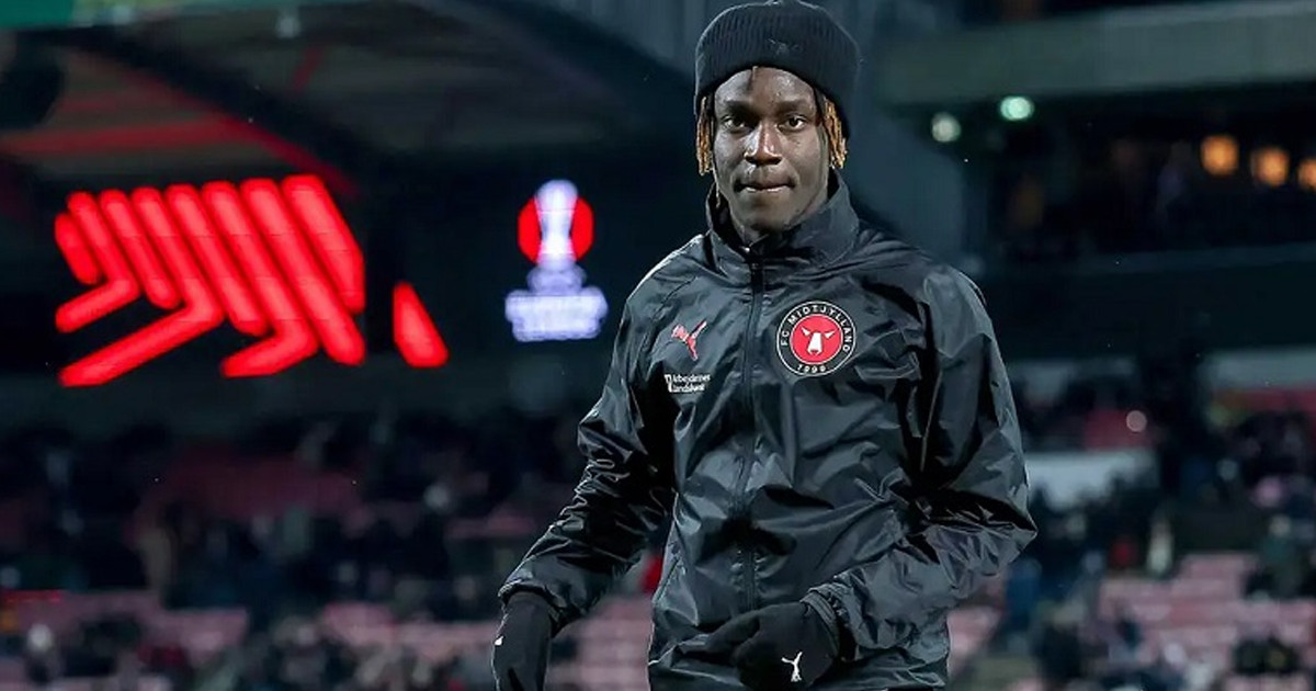 ছুরিকাঘাতে গুরুতর আহত ‍ফুটবলার