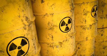 ইরানের ইউরেনিয়াম পাচ্ছে কোন দেশ, রাশিয়া নাকি যুক্তরাষ্ট্র?