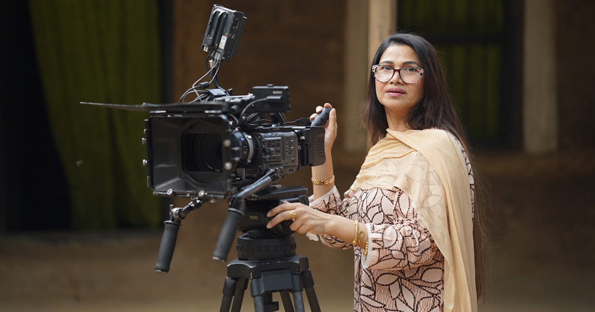 ‘গৃহিণী থেকেই নির্মাণে ১৬ বছর’