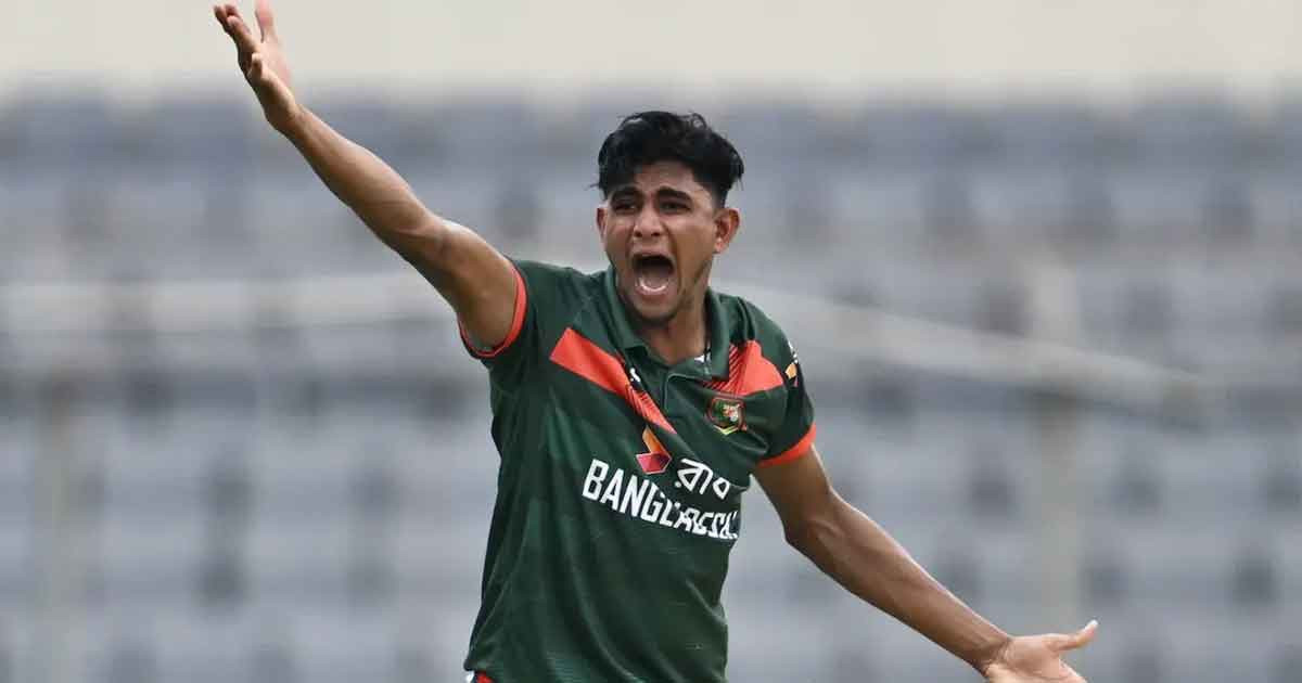 আইসিসি থেকে বড় পুরস্কার পেলেন নাহিদ