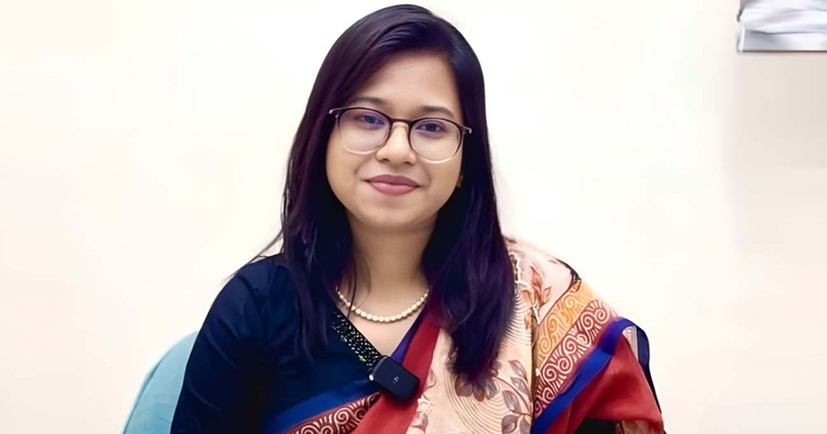 যে ‘যুক্তি’ গ্রহণযোগ্য হলে টিকে যাবেন মনিরা শারমিন