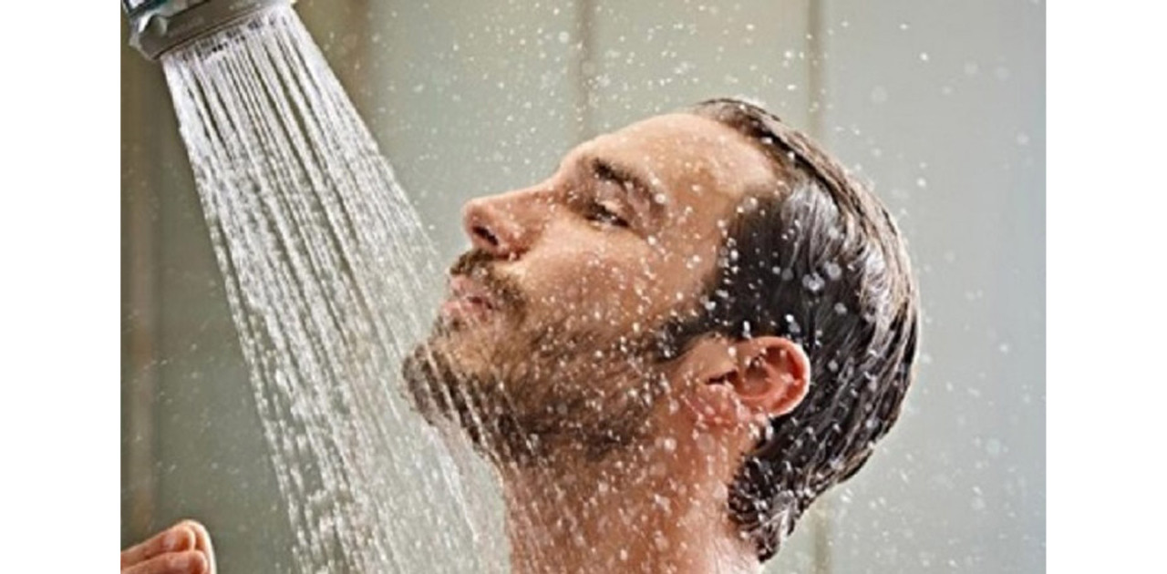 গরমে দিনে কতবার গোসল করা স্বাস্থ্যসম্মত?