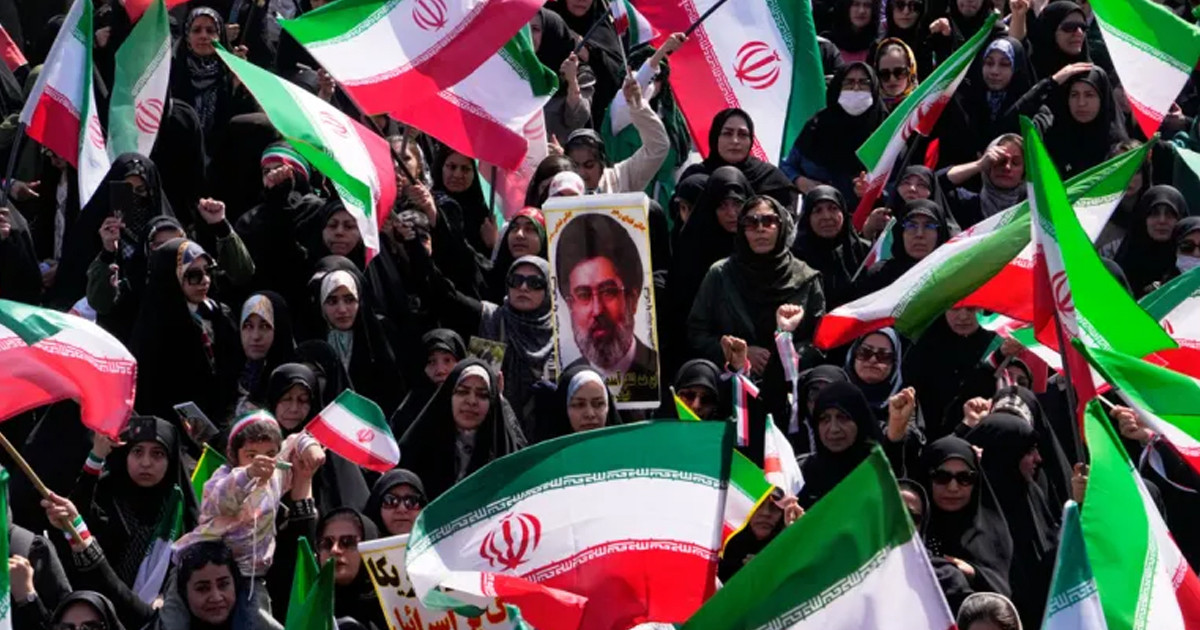 ট্রাম্পের প্রচারণা মিথ্যা, ইরান জাতি আজ ‘এক আত্মা’