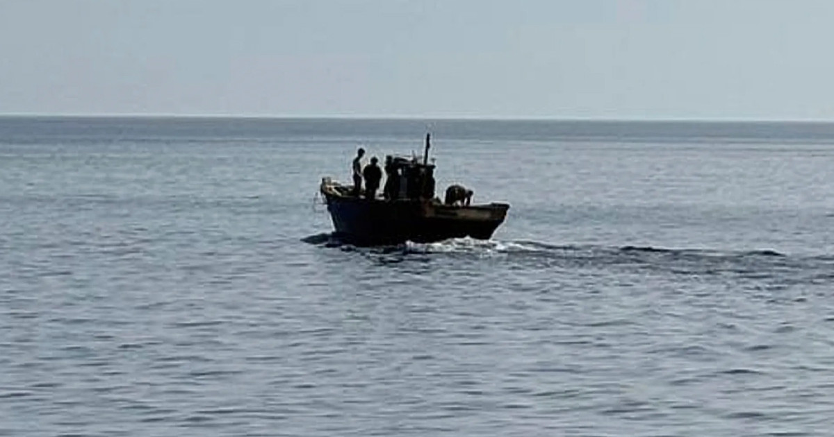 দশ বছরের প্রস্তুতি, ঝুঁকিপূর্ণ সাগর যাত্রায় পালাল উ.কোরিয় পরিবার