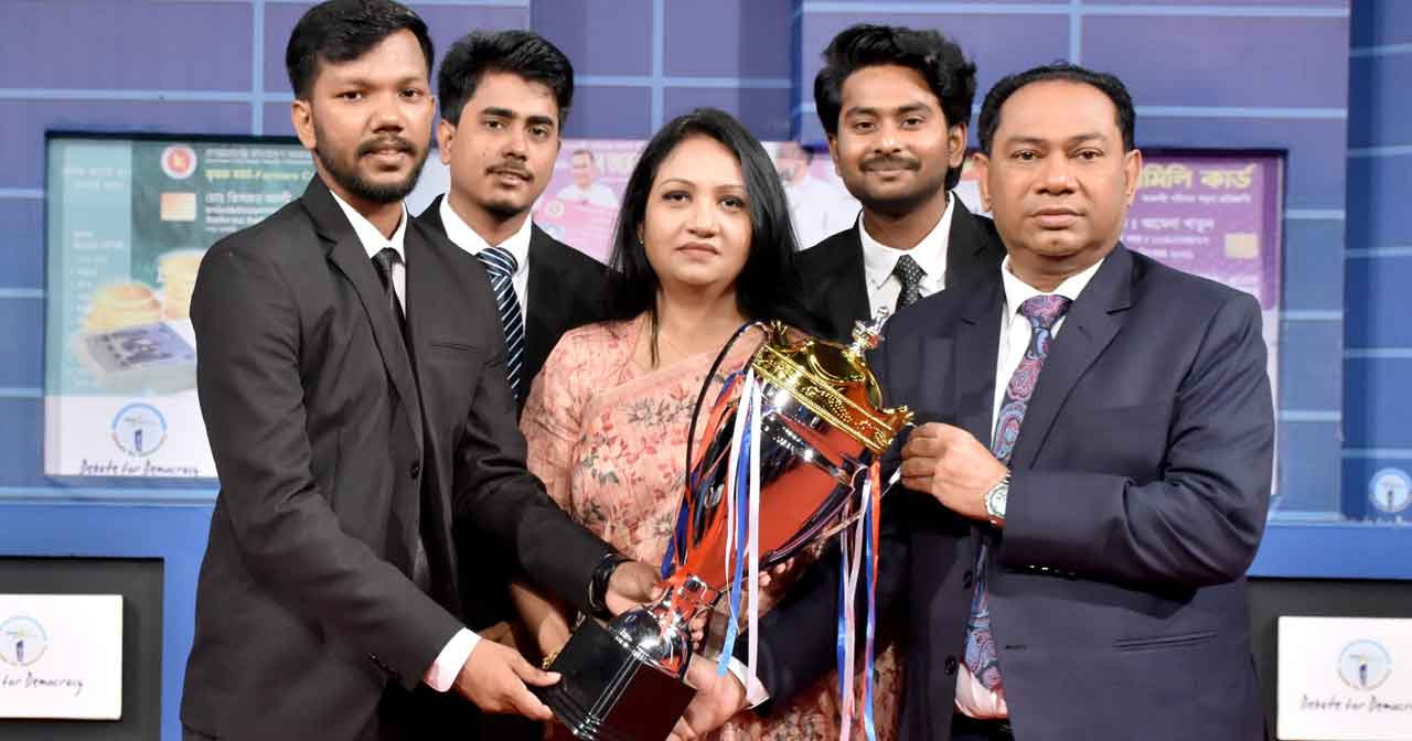 ফ্যামিলি কার্ড বিতরণে কোনো রাজনৈতিক হস্তক্ষেপ থাকবে না: সমাজকল্যাণ প্রতিমন্ত্রী