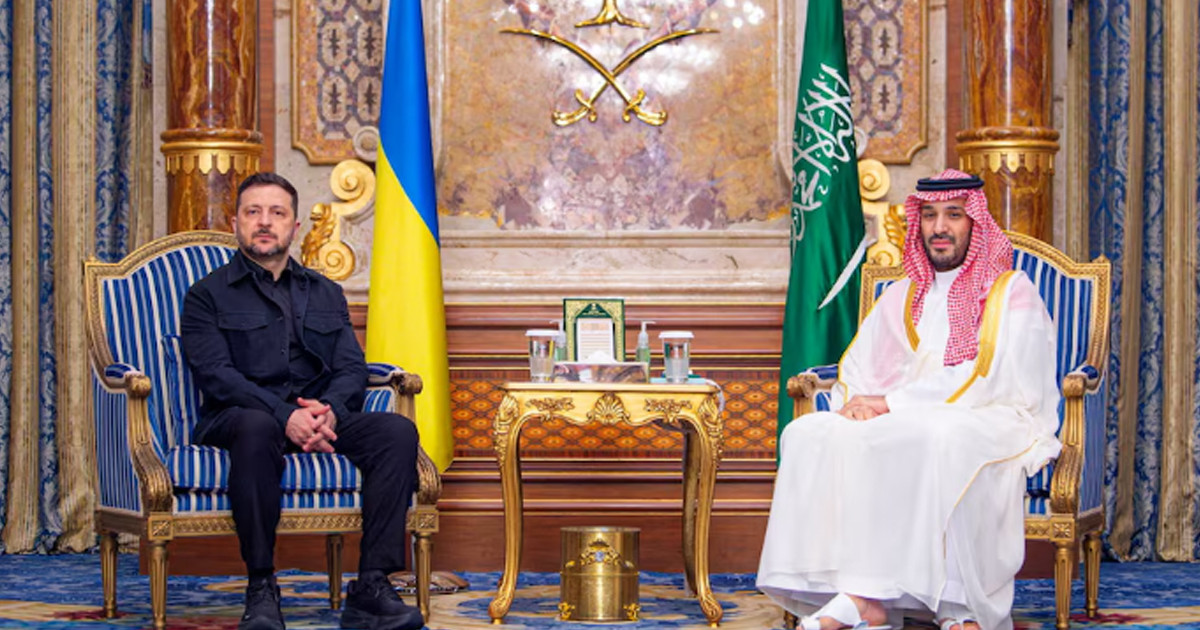 ইরানের হামলা ঠেকাতে সৌদিকে আকাশ প্রতিরক্ষা প্রযুক্তি দিচ্ছে জেলেনস্কি