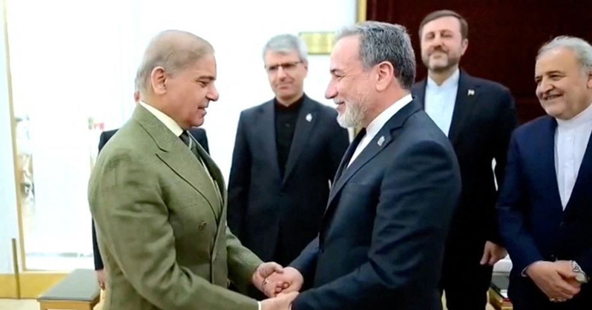 ইরান-পাকিস্তান বন্ধুত্বপূর্ণ সম্পর্ক আরও দৃঢ় করার প্রত্যয়