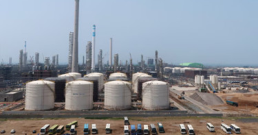 ইরানের তেল কেনায় চীনা রিফাইনারির ওপর নিষেধাজ্ঞা দিল যুক্তরাষ্ট্র