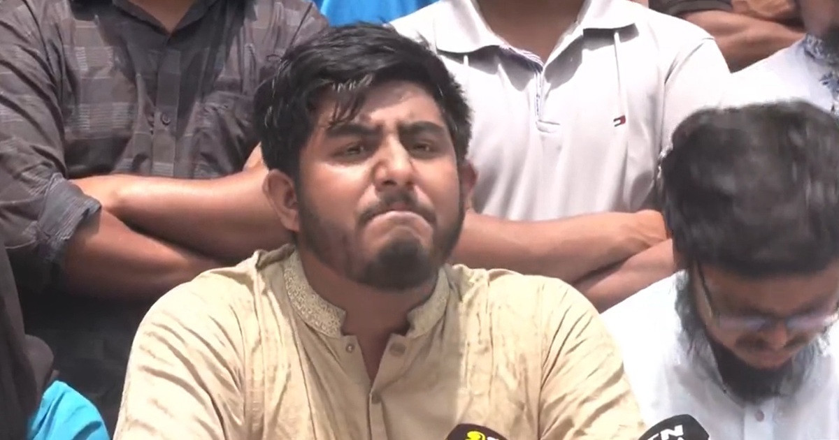 হাসিনার এমপির মাধ্যমে ৫০০ কোটি টাকা অফার দেওয়া হয়েছিল: রিফাত রশিদ