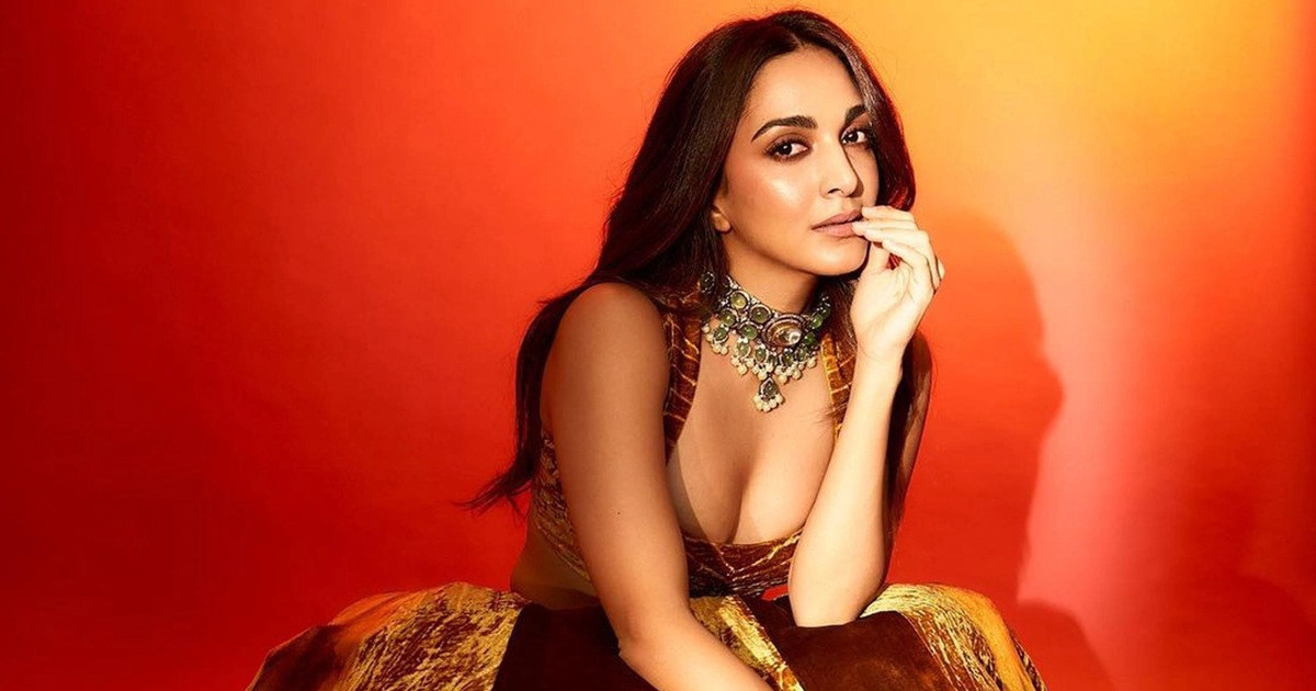 অন্তঃসত্ত্বা কিয়ারাকে জড়িয়ে ধরার চেষ্টা, সেদিন যা ঘটেছিল