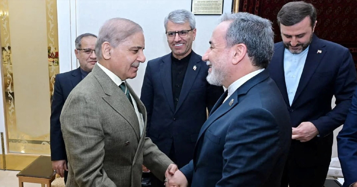 পাকিস্তানে আবারও ইরানের পররাষ্ট্রমন্ত্রী আরাঘচি