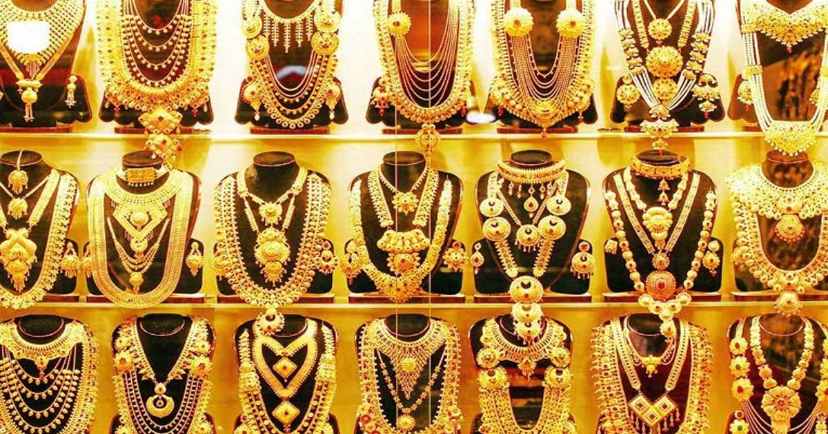 আজ যে দামে বিক্রি হচ্ছে স্বর্ণ