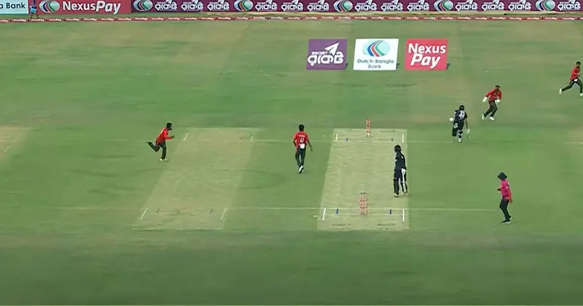 ব্যাট করছে নিউজিল্যান্ড, ১০ ওভারেই ১০০ ছাড়ালো রান