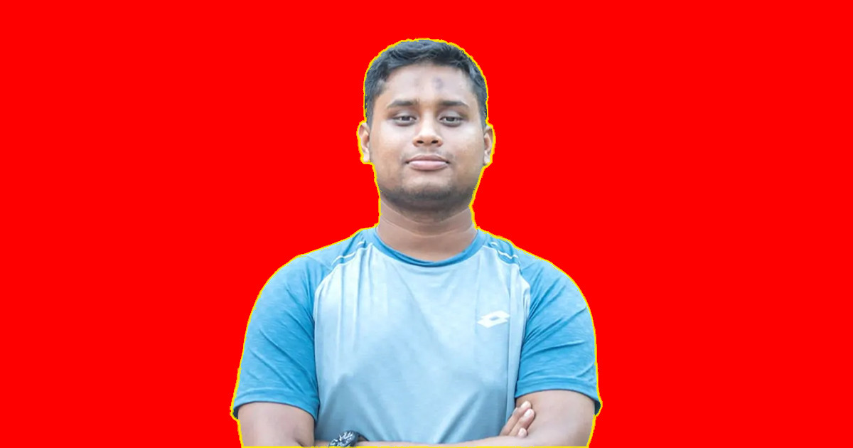 ‘লালকার্ড’ দেখালেন হাসনাত আব্দুল্লাহ