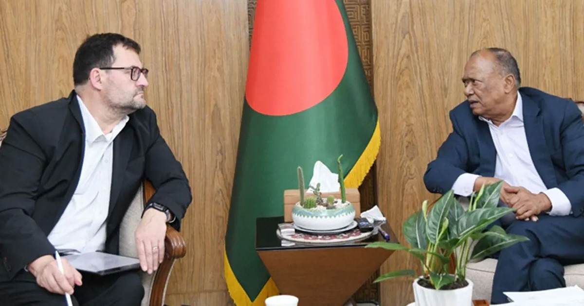 পরিবেশ সুরক্ষা ও টেকসই উন্নয়নে বিশ্বব্যাংকের সঙ্গে সহযোগিতা জোরদার